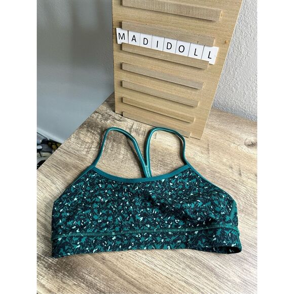 Lululemon Women’s 6 Green Power Y Sports Bra Luon - Picture 1 of 5